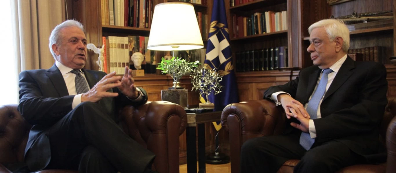 Δ.Αβραμόπουλος σε Π.Παυλόπουλο: «Επιστρέφω στην ελληνική πολιτική»